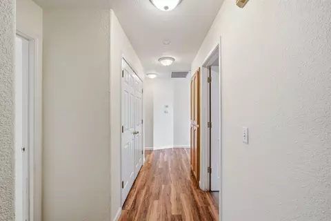 Entry Way - 505 Westgate Pl, Lemoore, CA 93245 photo 2 of 2