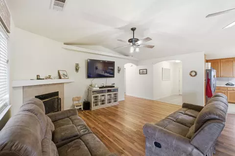 Other - 505 Westgate Pl, Lemoore, CA 93245 photo 2 of 9