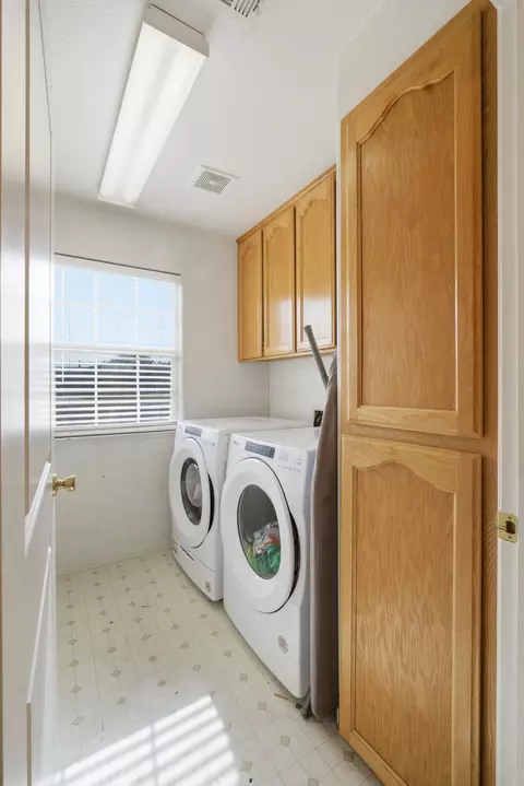 Other - 505 Westgate Pl, Lemoore, CA 93245 photo 7 of 9