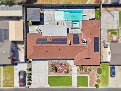 View/Area - 365 E Sycamore Dr, Hanford, CA 93230 photo 4 of 4