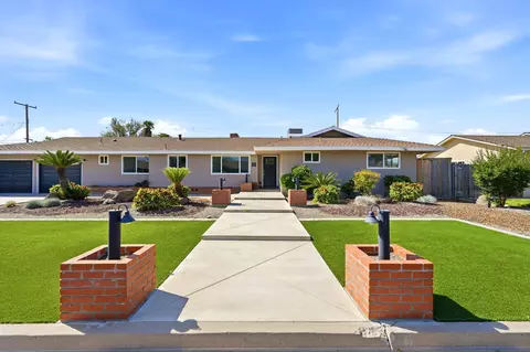 Exterior - 365 E Sycamore Dr, Hanford, CA 93230 photo 4 of 14