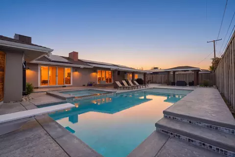 Exterior - 365 E Sycamore Dr, Hanford, CA 93230 photo 13 of 14