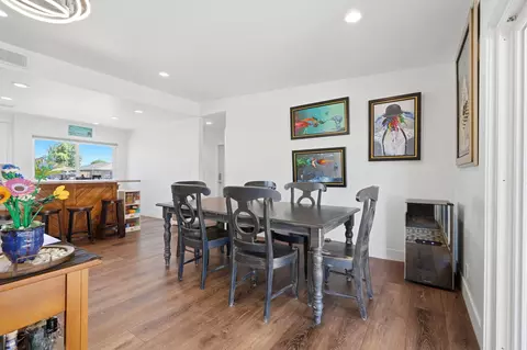 Dining - 365 E Sycamore Dr, Hanford, CA 93230 photo 2 of 4