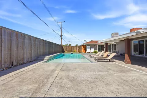 Exterior - 365 E Sycamore Dr, Hanford, CA 93230 photo 8 of 14