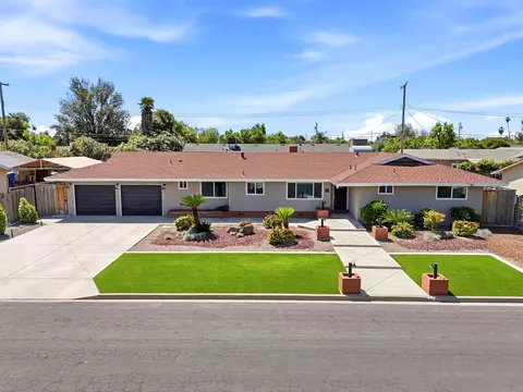 View/Area - 365 E Sycamore Dr, Hanford, CA 93230 photo 1 of 4