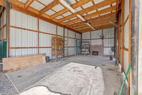 Other - 27906 Morgans Dr, Exeter, CA 93221 photo 6 of 8