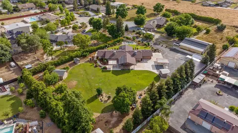View/Area - 27906 Morgans Dr, Exeter, CA 93221 photo 8 of 11