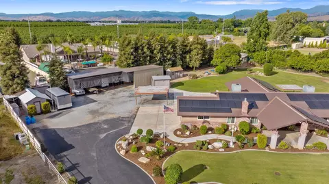 View/Area - 27906 Morgans Dr, Exeter, CA 93221 photo 5 of 11