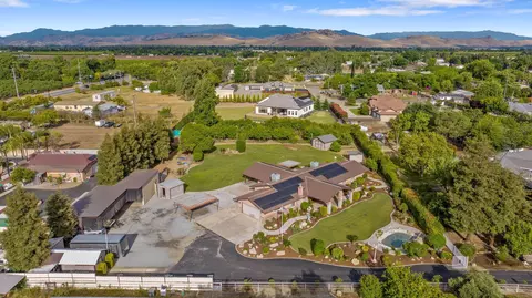 View/Area - 27906 Morgans Dr, Exeter, CA 93221 photo 4 of 11