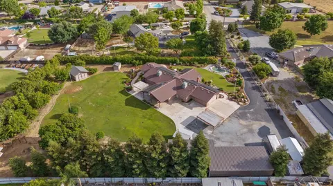 View/Area - 27906 Morgans Dr, Exeter, CA 93221 photo 7 of 11