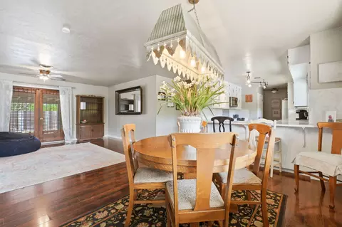 Dining - 5308 E Mount Whitney Ave, Laton, CA 93242 photo 3 of 4