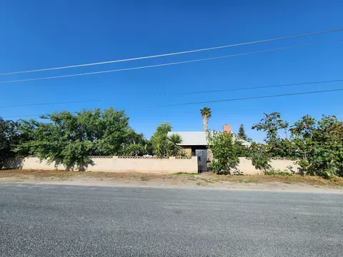 36524 Burke, Traver, CA 93673