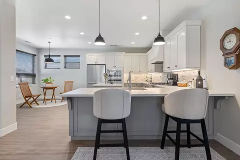 Kitchen - 570 Little Ln, Exeter, CA 93221 photo 5 of 8
