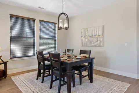 Dining - 570 Little Ln, Exeter, CA 93221 photo 4 of 4