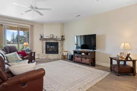 Living - 570 Little Ln, Exeter, CA 93221 photo 1 of 3