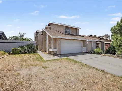 807 E Harold Ave, Visalia, CA 93292