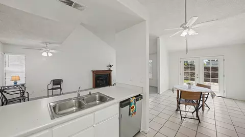 Other - 807 E Harold Ave, Visalia, CA 93292 photo 5 of 8