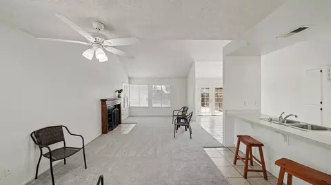 Living - 807 E Harold Ave, Visalia, CA 93292 photo 2 of 3
