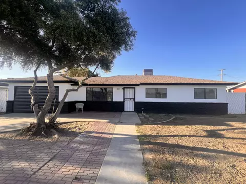 20372 1st St, Stratford, CA 93266
