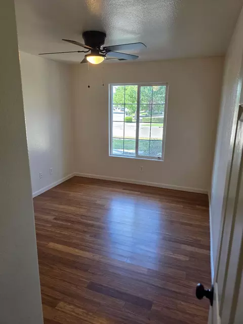 Bedroom - 4011 E Oak Ave, Visalia, CA 93292 photo 1 of 2