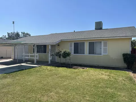 12561 Aceves Ave, Orosi, CA 93647