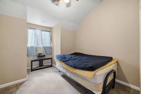 Bedroom - 281 Somerset Dr, Lemoore, CA 93245 photo 5 of 9