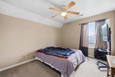 Bedroom - 281 Somerset Dr, Lemoore, CA 93245 photo 3 of 9