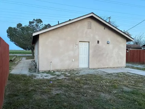 177 S Callison Rd, Tipton, CA 93272