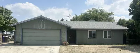 1420 Willow, Exeter, CA 93221