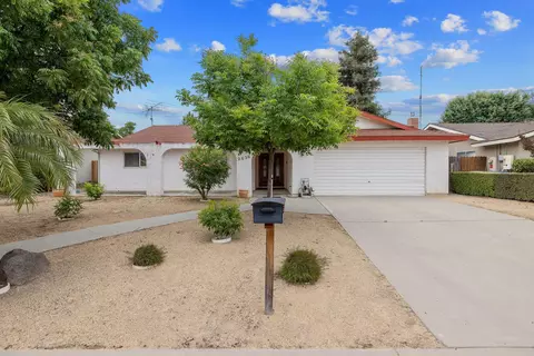 2636 S Conyer, Visalia, CA 93277