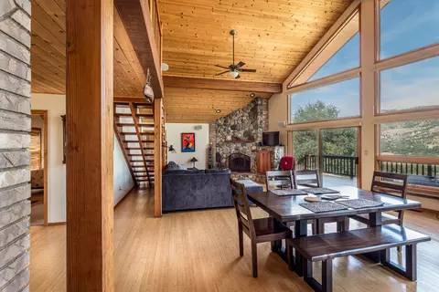 Dining - 40679 Crystal Dr, Three Rivers, CA 93271 photo 4 of 4