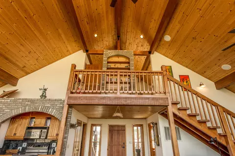 Entry Way - 40679 Crystal Dr, Three Rivers, CA 93271 photo 1 of 2