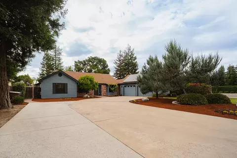 1265 N Margaret St, Tulare, CA 93274