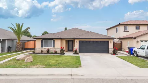 751 S Indiana St, Porterville, CA 93257