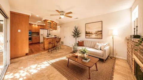 Living - 1150 3rd St #3RD, Gilroy, CA 95020 photo 3 of 5