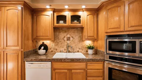 Kitchen - 1150 3rd St #3RD, Gilroy, CA 95020 photo 2 of 4