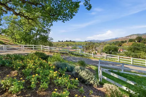 Other - 33295 Globe Dr, Springville, CA 93265 photo 9 of 10