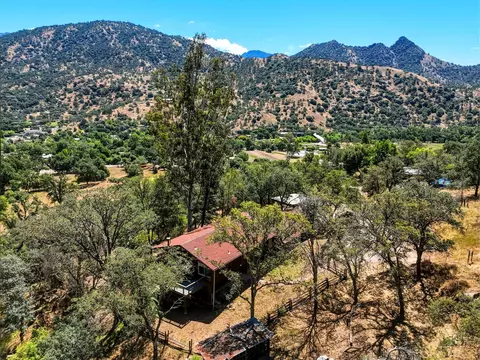 View/Area - 41855 N Fork Dr, Three Rivers, CA 93271 photo 2 of 4