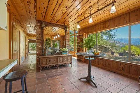Entry Way - 41855 N Fork Dr, Three Rivers, CA 93271 photo 3 of 7