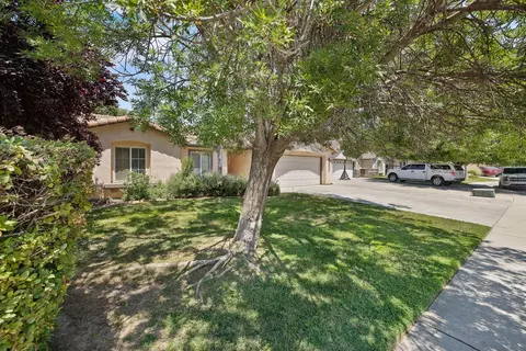 Exterior - 4036 E Harvard Ave, Visalia, CA 93292 photo 3 of 7