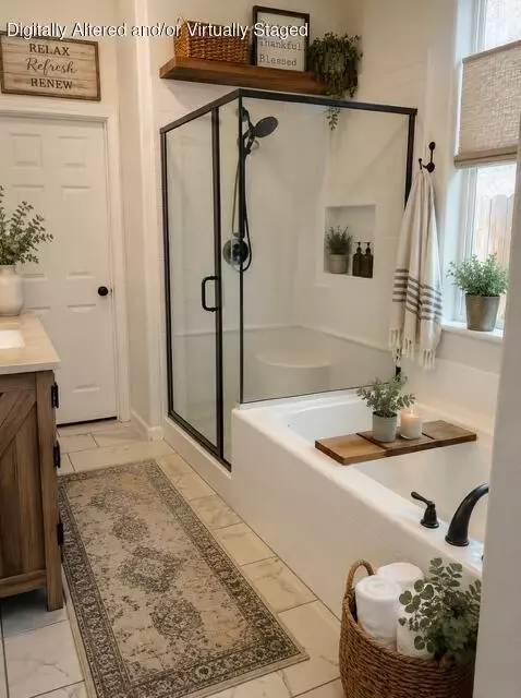 Bath - 3604 E Cherry Ave, Visalia, CA 93292 photo 1 of 8