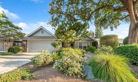 5937 W Feemster Ave, Visalia, CA 93277