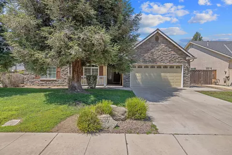 5048 W Wren Ave, Visalia, CA 93291