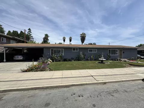 704 N Floral St, Visalia, CA 93291