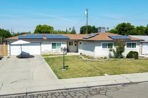 1115 S Valley St, Visalia, CA 93277