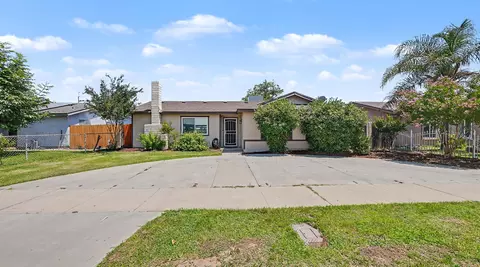 754 N West St, Tulare, CA 93274