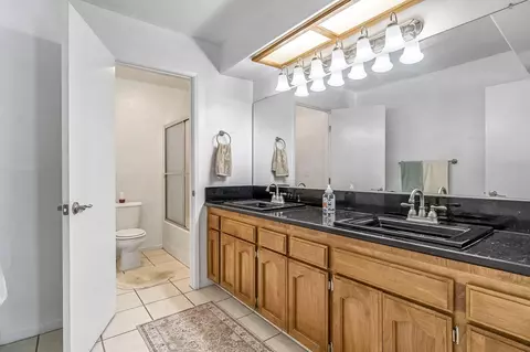 Bath - 717 E Spring Ln, Lemoore, CA 93245 photo 1 of 3