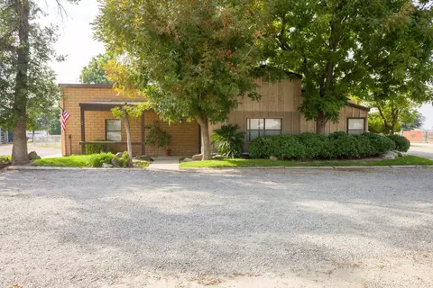 1841 N Westwood St, Porterville, CA 93257