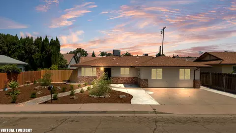 634 W Theta Ave, Porterville, CA 93257
