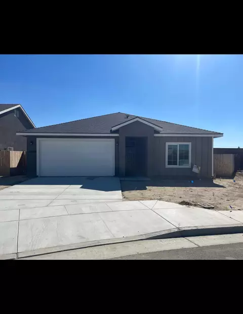 30574 Bellwood Rd, Visalia, CA 93291